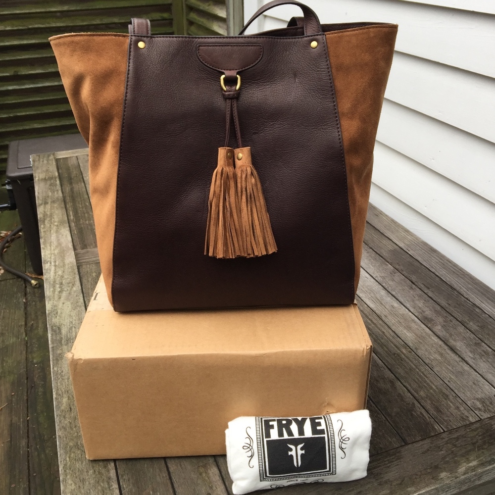 NWT Frye Clara Hobo/Tote